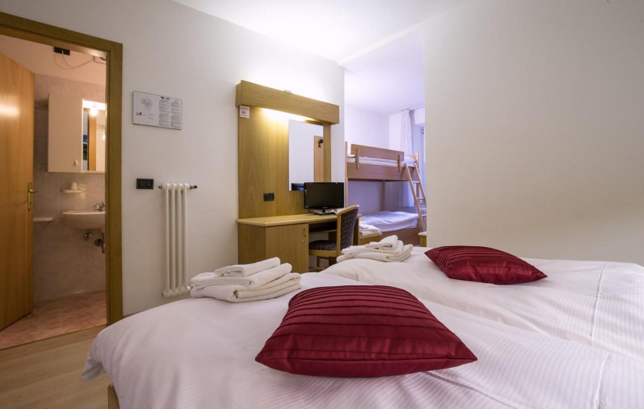 Alpencolor Hotel Tonale Пассо-дель-Тонале Екстер'єр фото